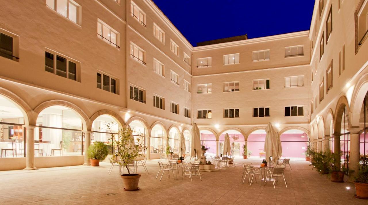 Trh Ciudad De Baeza Hotel Екстериор снимка