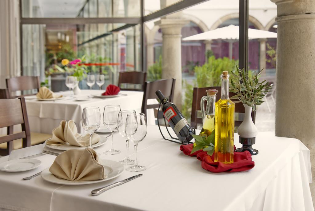 Trh Ciudad De Baeza Hotel Екстериор снимка